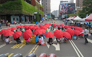 逾40名醫師走上街頭 台中空汙遊行亮點一次看！