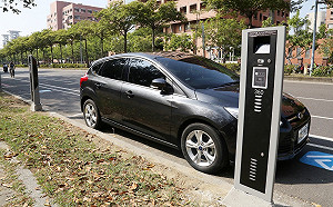 停車便利又省錢！台南智慧停車格明年2月正式啟用