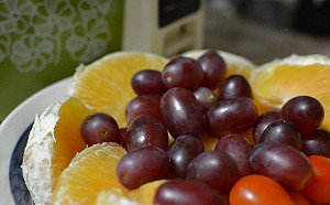 現切水果安心吃！北市衛生局抽查57件全數合格