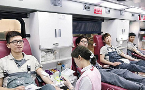 手刀捐血去！全台血液庫存僅4.7天  明起捐血車延長1小時