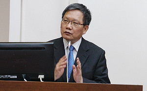 回鍋！公股行庫董總人事大地震 多位立委質疑廖燦昌「政治任命」 