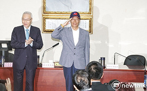 郭台銘參加黨內初選 蘇煥智 : 宣告徵召韓國瑜出局