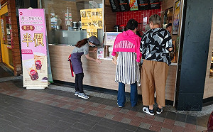 老菸槍注意！即日起新北2,600處連鎖超商、咖啡店騎樓全面禁菸