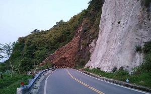 豪雨影響邊坡不穩定！阿里山台18線路段實施預警性封閉