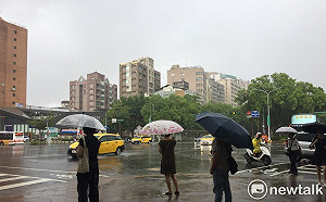 快訊》利奇馬襲台！北北基宣布9日停止上班上課