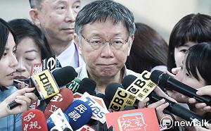 連勝文指柯在國民黨當臥底 柯文哲回：偵探片看太多