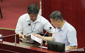 被嗆施政滿意度「敬陪末座」 柯P酸韓「最差的在選總統」