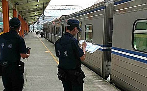 更新》台鐵內壢站旅客落軌身亡！桃園=內壢間恢復雙線行車