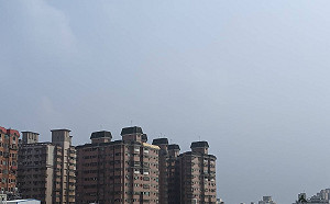 連假外出注意髒空氣！中南部擴散條件差 10測站亮橘燈