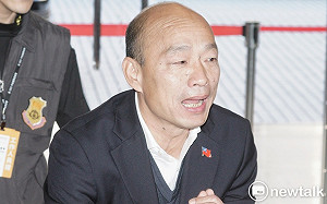 總統政見會》蔡拿「罷韓」開酸  韓反問：為什麼罷韓遊行有這麼多外國人？