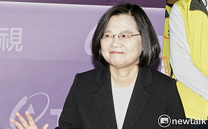 總統政見會》蔡英文諷韓國瑜「連借人家600萬都說不清楚」