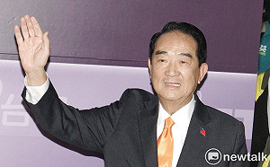 總統政見會》宋楚瑜自首觸反滲透法 提醒蔡：妳是教唆犯