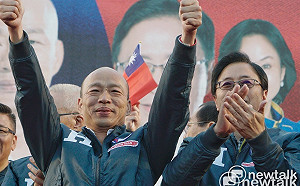 「鋼鐵H夾克」開賣了！簽名板限量20件 韓粉夜排開搶