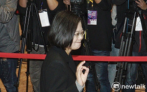 總統電視辯論會下午2時登場  3候選人提早到場準備