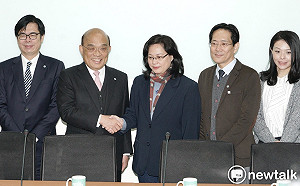 批中國阻台灣入WHO 蘇貞昌：政府做事卻被干擾、吃虧