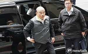 振興券怎麼發、怎麼用？蘇貞昌：斟酌國內情況做最好處理