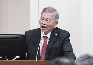 振興抵用券效果不大？沈榮津：結合國旅住宿平台才能刺激消費