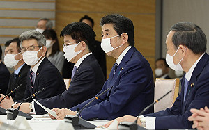 劉黎兒觀點》安倍買布口罩的鉅額日圓應學台灣搞生產  日本口罩之亂孫正義也難收拾