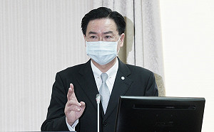 吳釗燮:口罩國內若足夠  再進行第三波援外捐贈