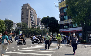 五一連假首日又熱又曬！台南、高雄飆36度高溫