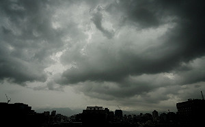 滯留鋒接近！全台天氣不穩  本週各地易有陣雷雨