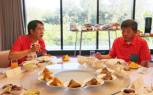 台南早餐就愛這一味！陳時中大嗑牛肉湯、古早味肉粽