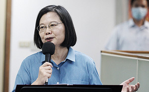 google亂碼出現「陳菊 善款」  蔡英文：社群平台應有所提防