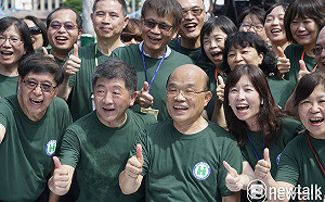 健保推動25周年！健康存摺500萬人登錄  蘇貞昌：台灣防疫國際肯定