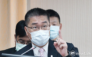 黑衣人闖警局「所長刪除監視影像」徐國勇:盼社會各界勿再妄做揣測