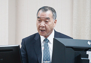 邱國正:台灣局勢空前嚴峻 盼盡力而為舒緩困境