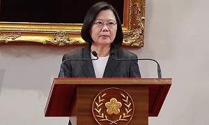 打擊假消息 蔡英文以「4張圖卡」澄清網路不實美豬謠言