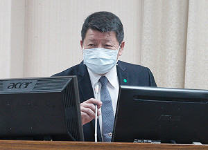 美國明年對台2項軍購 國防部透露「約8億美元」