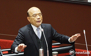 蘇貞昌統編風波 名嘴拿「蘇黑」比「韓黑」