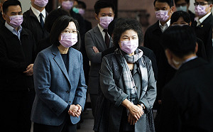 陳菊教壞國民黨？黃子哲批民進黨兩套標準:她曾當面嗆AIT大談美牛