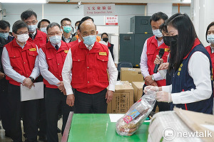 防非洲豬瘟透過包裹侵台 蘇貞昌：循SOP處理的管道