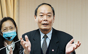 海委會36頁報告藻礁竟然只有一句話 邱顯智痛批 : 彷彿事不關己 !