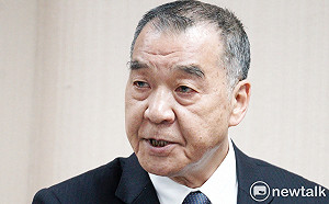 帶頭示範施打AZ疫苗 邱國正：我何樂不為