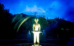 張文隆觀點》促轉會該向立法院提出「蔣介石銅像條例」草案