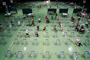 全台27人接種後猝死 指揮中心：沒打疫苗每天也會有200多名老人亡