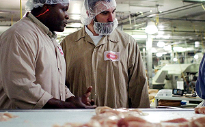 疑似食用後1死亡2住院 美食品大廠召回850萬磅雞肉