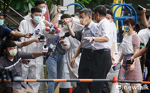 專論》柯文哲蹭藍營以爭天下！國民黨怎麼辦？