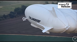 不是夢！搭乘飛艇觀賞北極動物群 2人要價650萬台幣