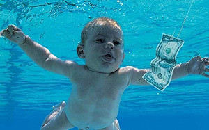 長大後不滿嬰兒時「裸體」被當封面 30年後提告天團Nirvana「性剝削」