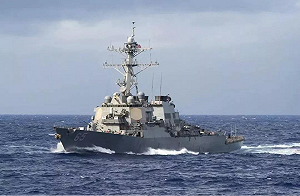美驅逐艦失去動力漂浮4天! 靠航母戰鬥群救援才脫困 拖到蘇比克灣大修