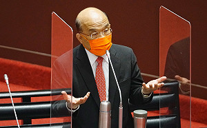 遭蘇貞昌嗆「當年幫你助選深覺丟臉」 鄭麗文：立委質詢有什麼不對