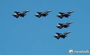 首支F-16V作戰隊明成軍 空軍:台灣戰力排名世界前15名