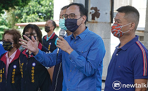 探視城中城傷者遭擋？朱立倫酸：可能打高端才可以、打AZ不行