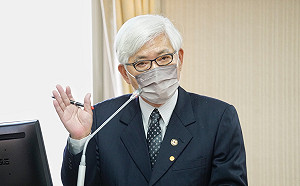 體溫超過38度仍可投票 李進勇：將採防疫專用遮屏