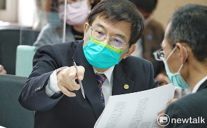 公司化拚下週審查！資產全部給台鐵？王國材改口：限橋梁隧道