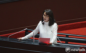 鼎群領2300萬補助涉賣假試劑 高金再揭衛福部「嚴審」資本72萬電子批發商？